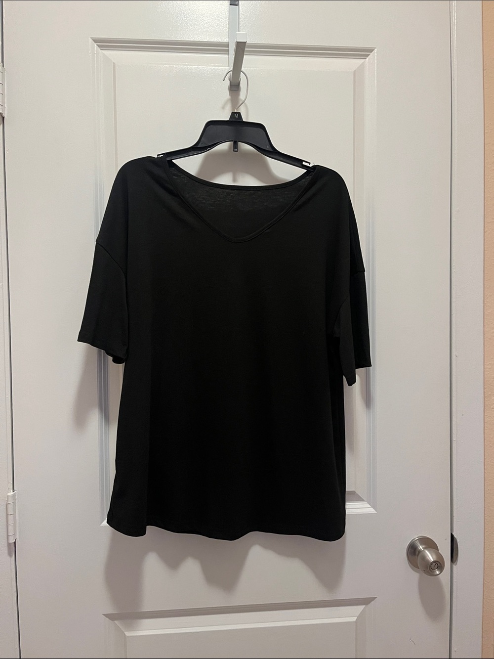Black V-Neck Short Sleeve Tunic Top Stretch Casual Basic